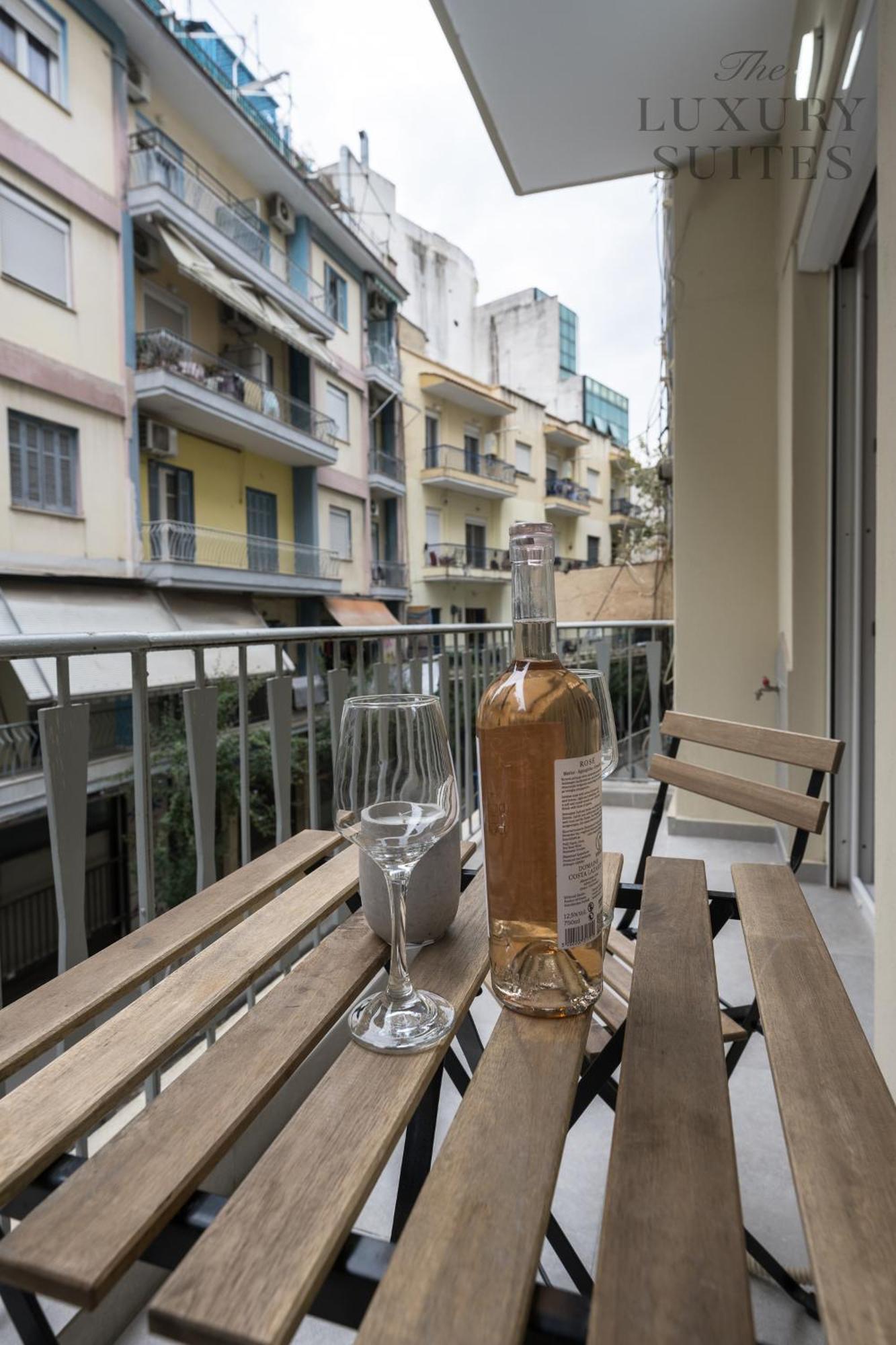 Mavili, The Luxury Apartament *